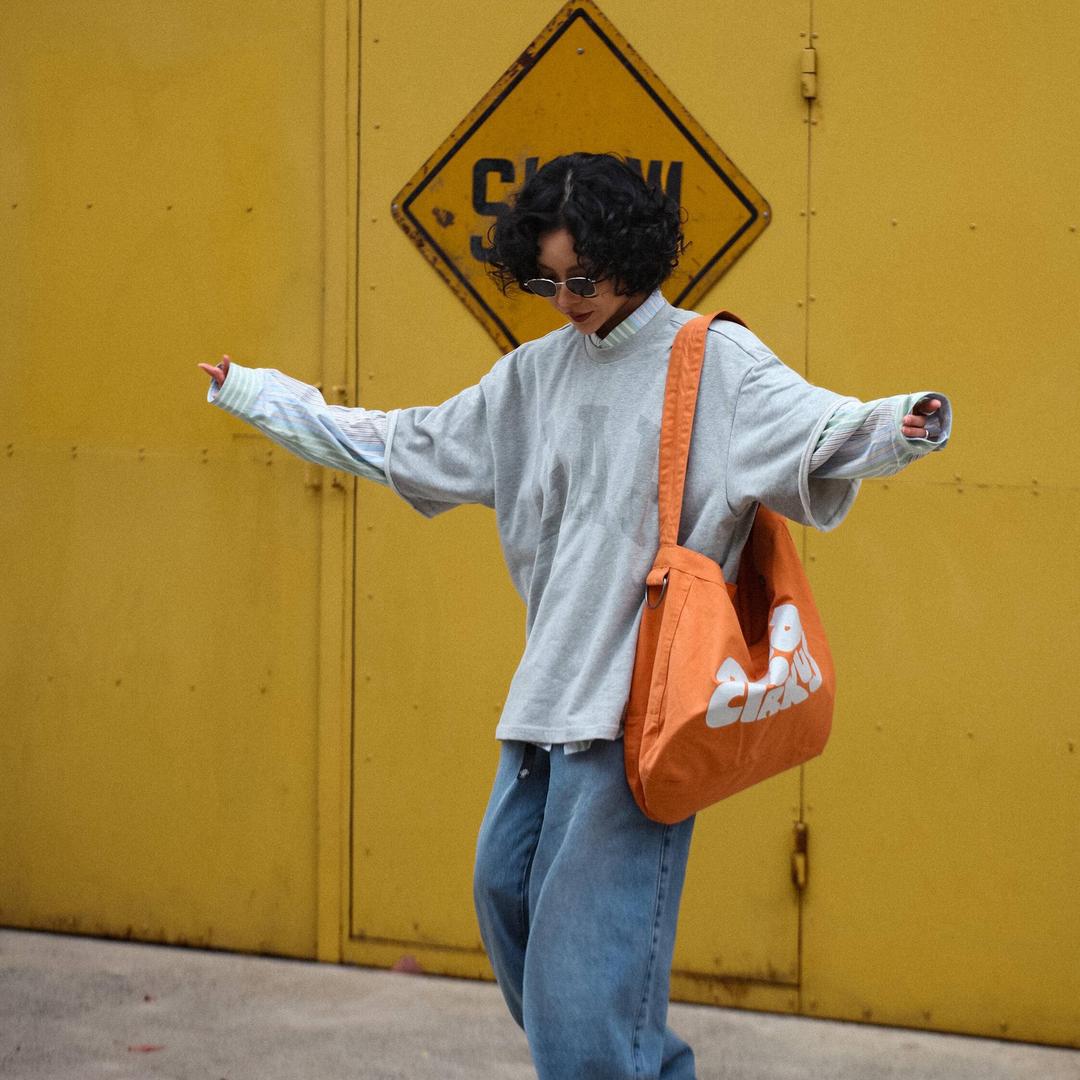 @厌人潮