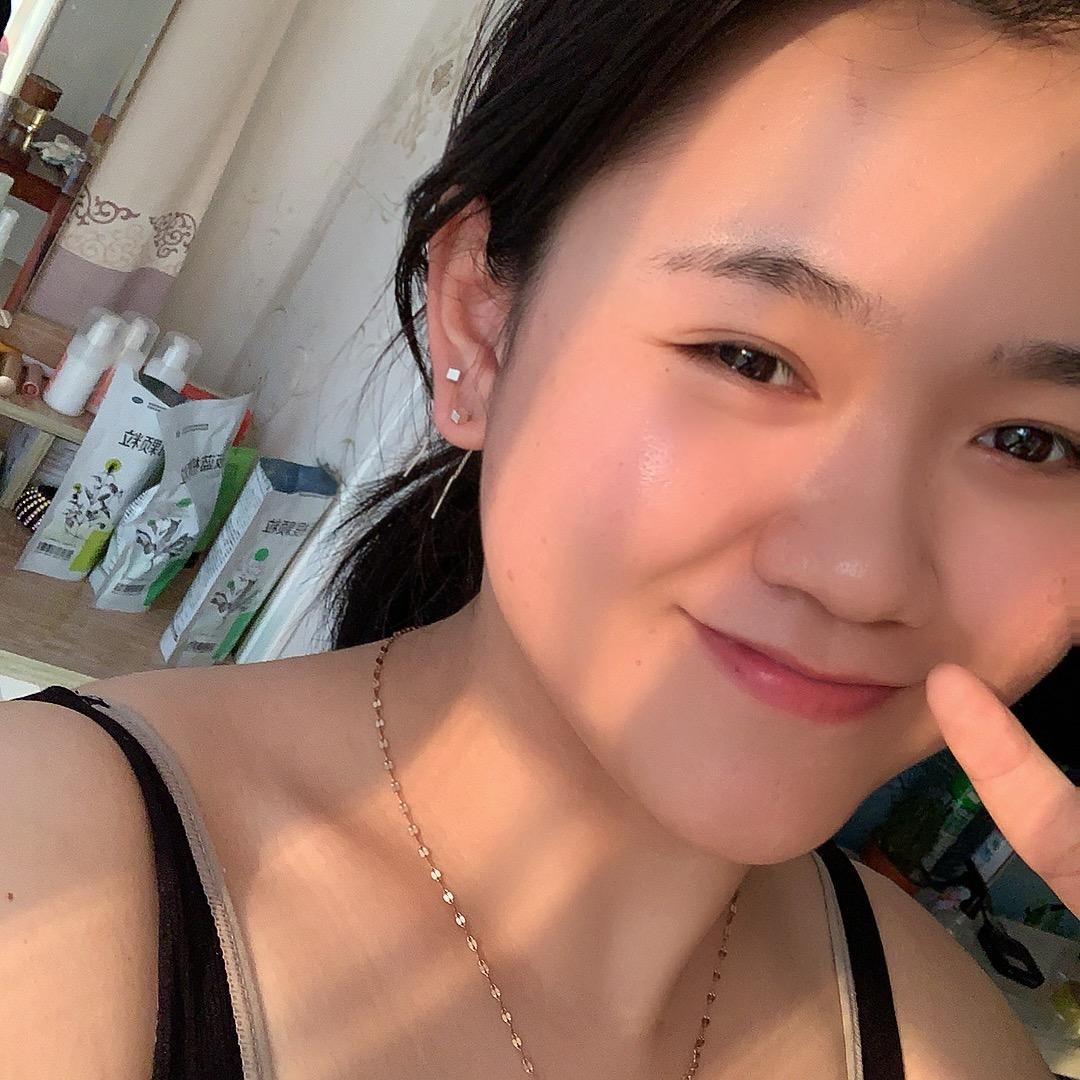 李黑美