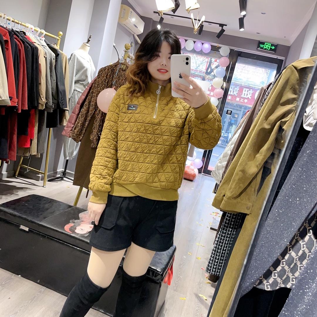 初见品牌折扣女装