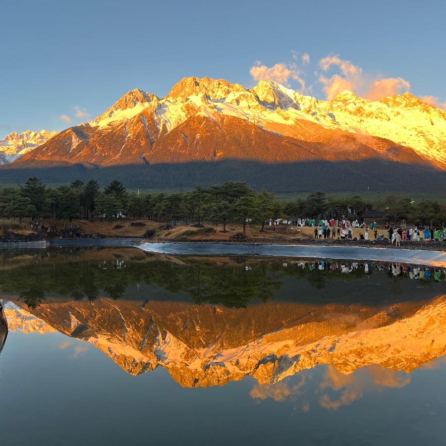 玉龙雪山🏔️日照金山旅游推荐