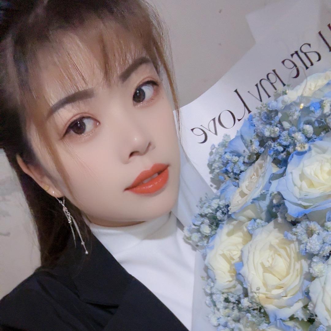 王忆芸