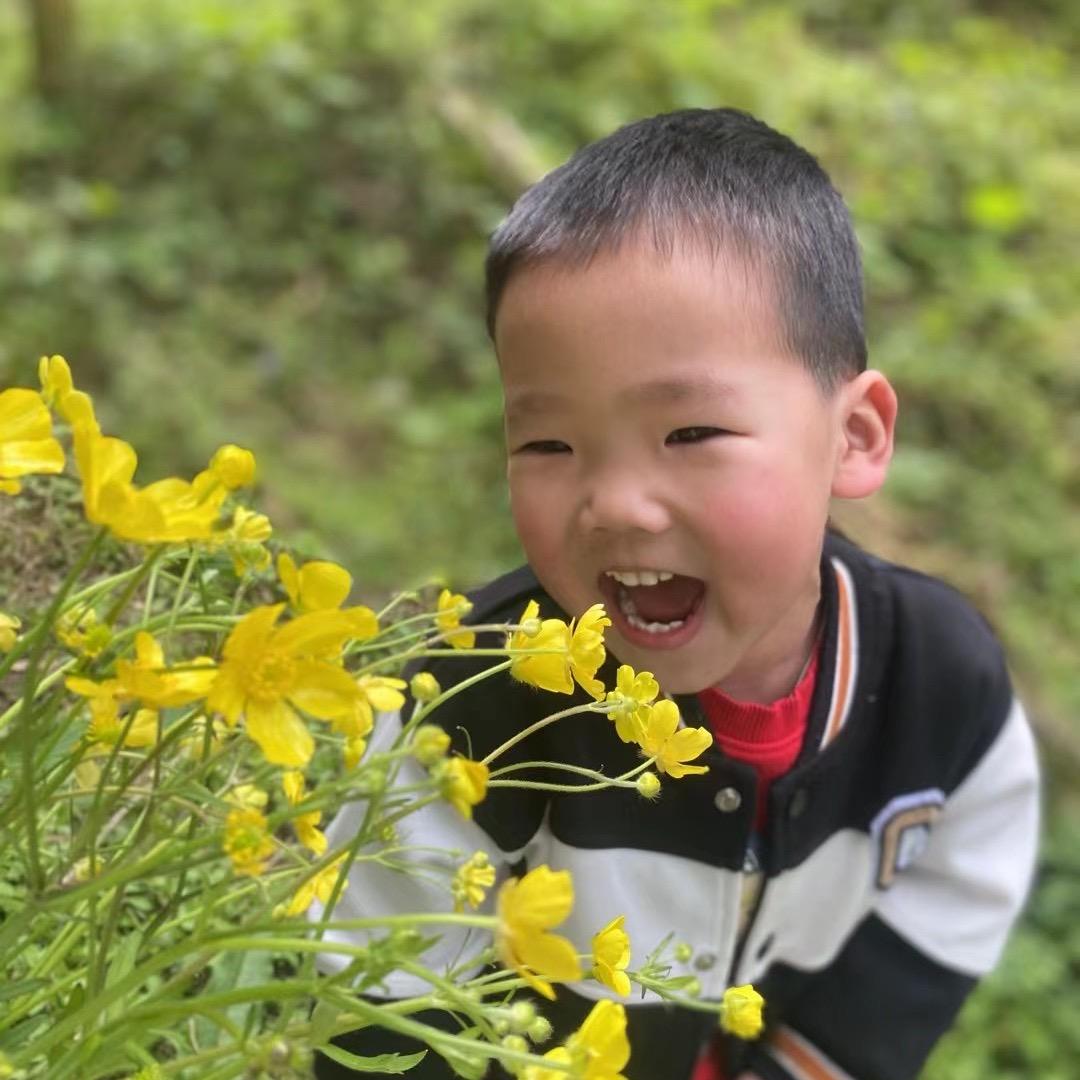小晨晨快长大
