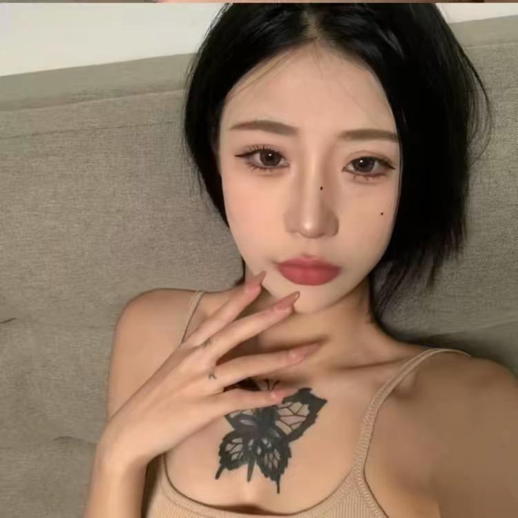 女友🧚🏻‍♀️