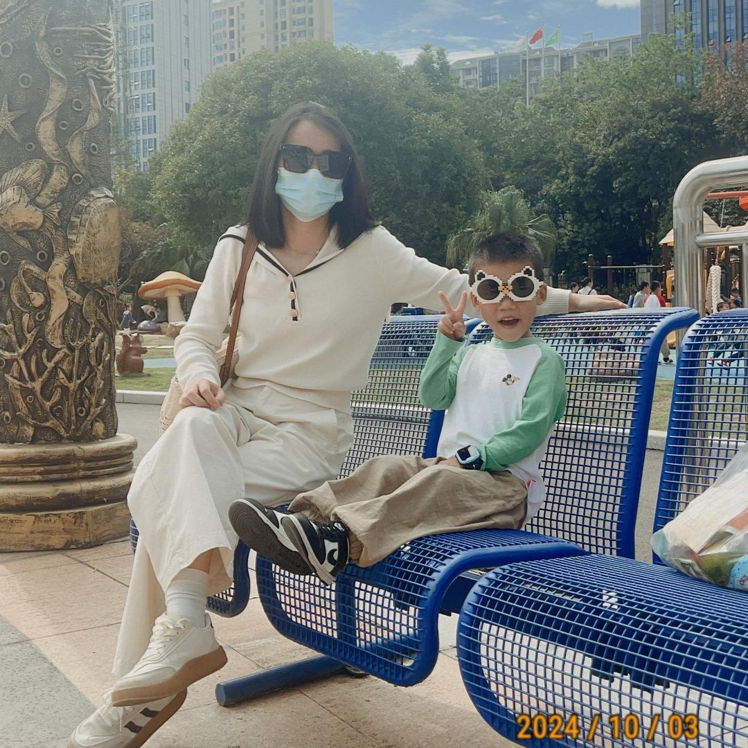 彤彤麻麻（带娃中）👶🏻