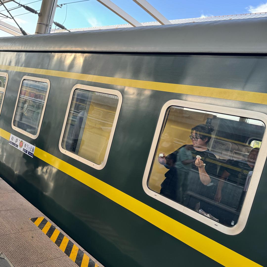 向着太阳🌻迎着光 ᰔᩚ