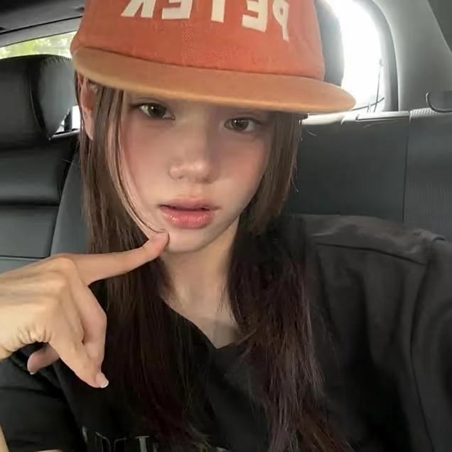 施唔殊