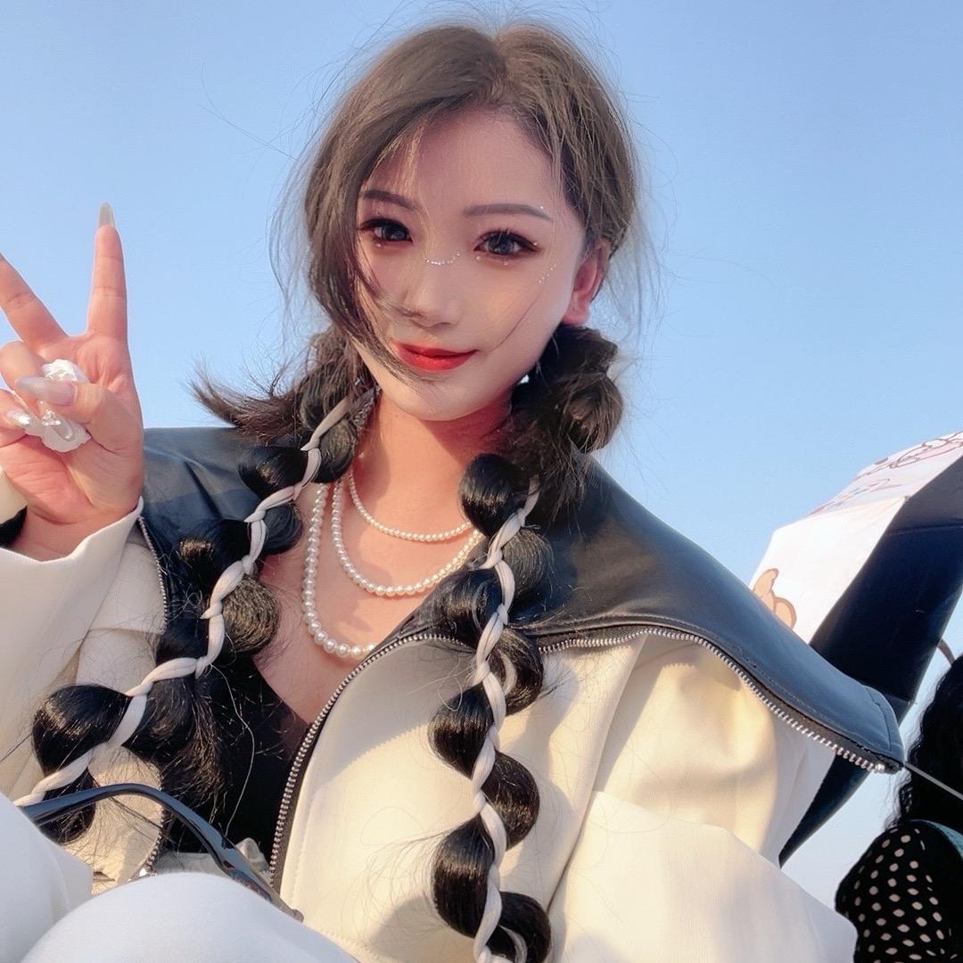 MoMo倩儿