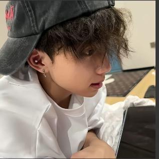 老婆昨晚出轨处男