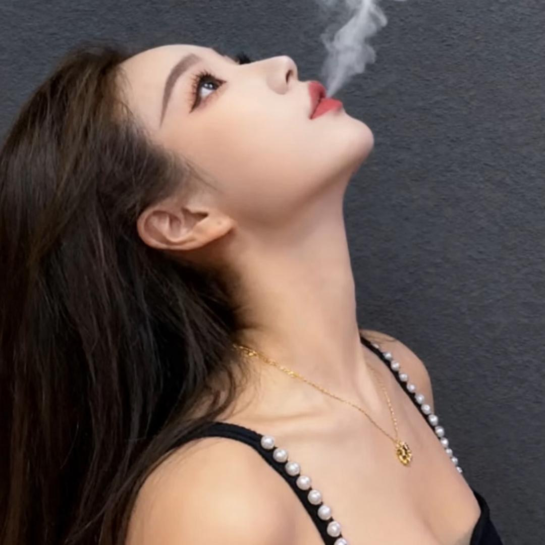 细腰娘子👄👄👄👄