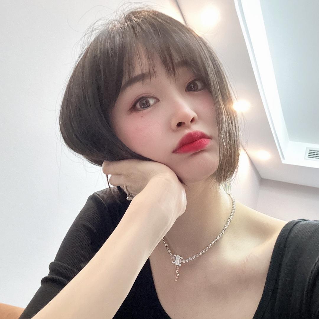 小君君