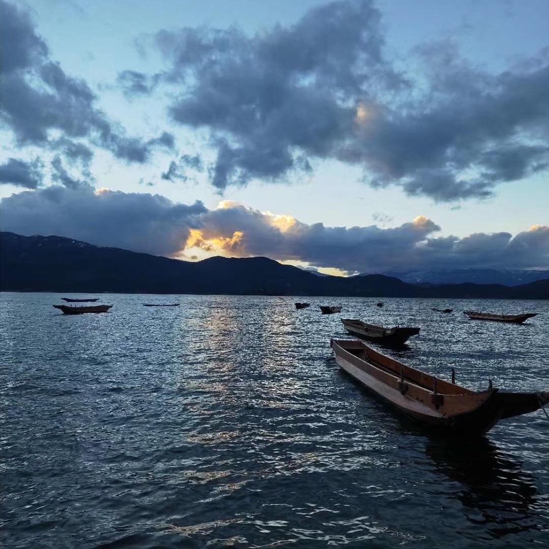 怡家新门窗.彩钢