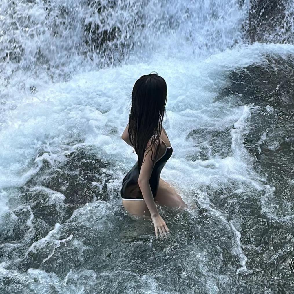 @就叫张丽