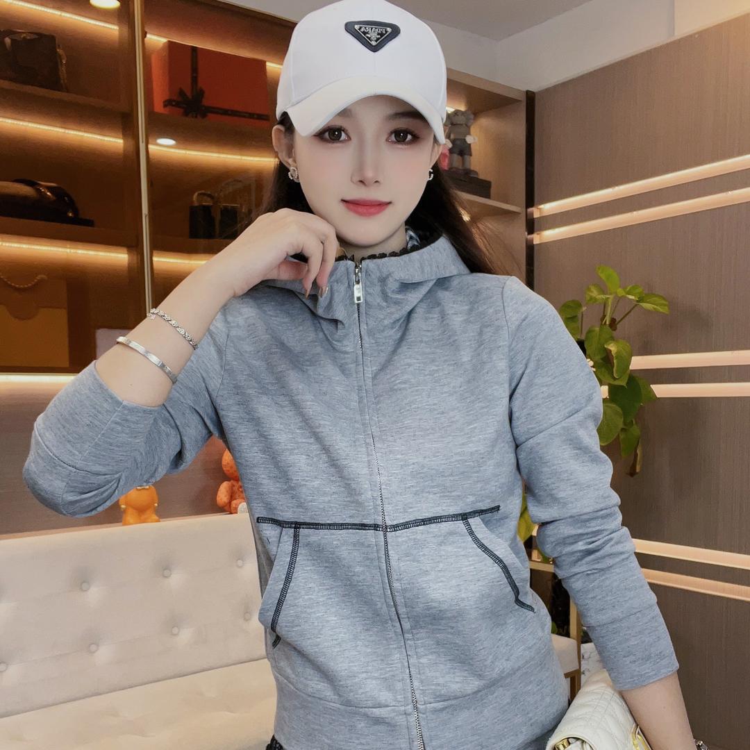 巧言服饰穿搭