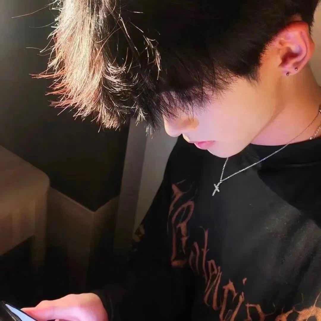 瞌睡兔ღᶠ