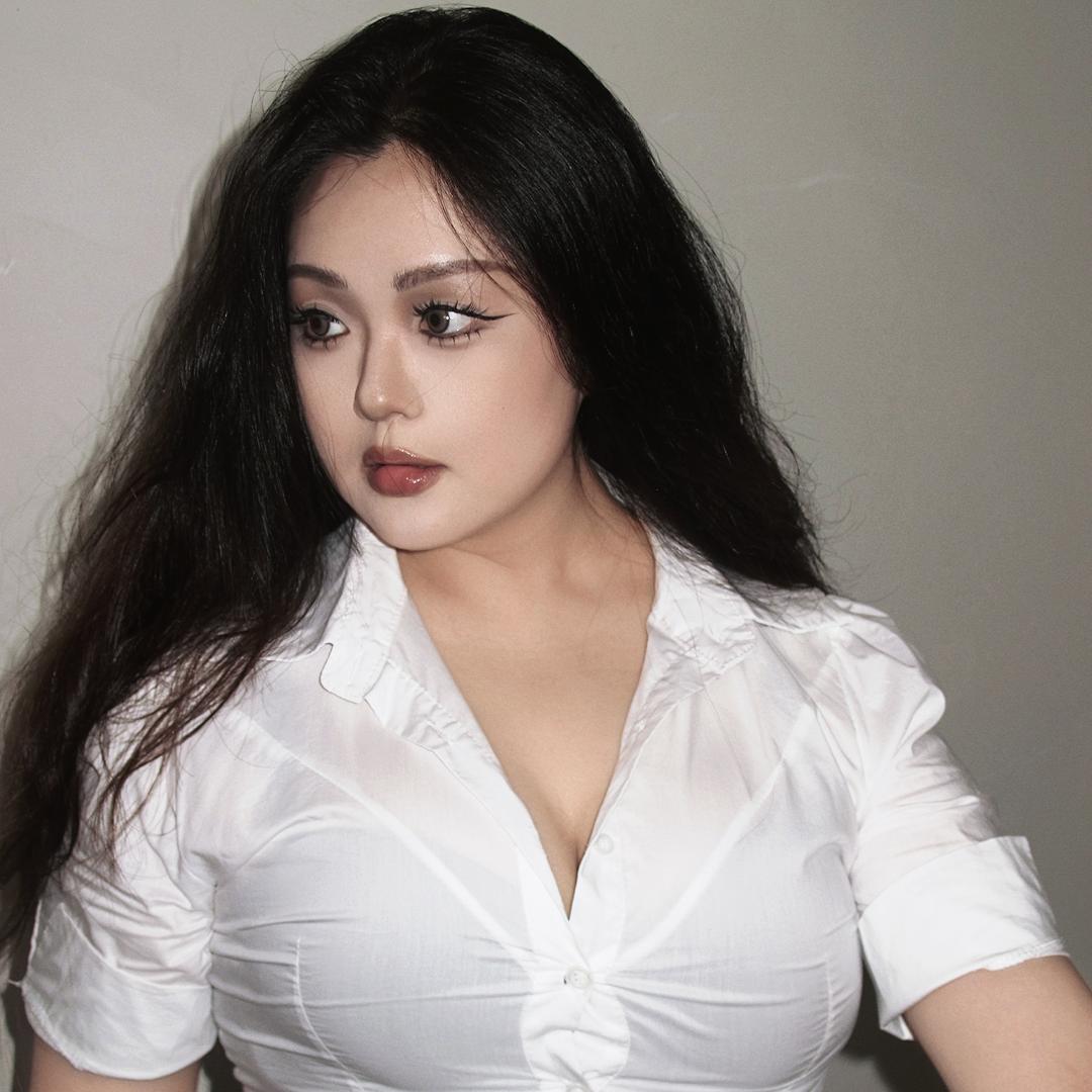 环不讲李女士。