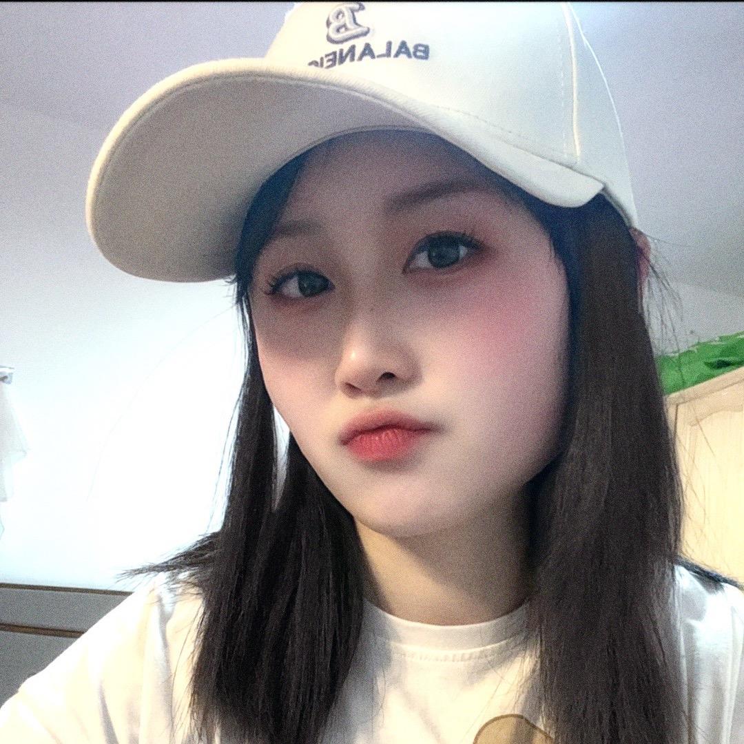 幼稚女神蹦蹦恰！