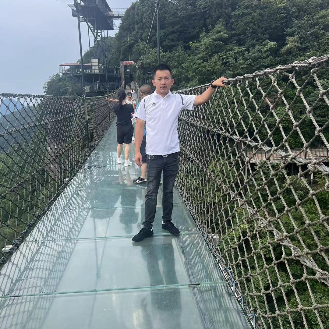 成都百创威成二手回收（邓刚）