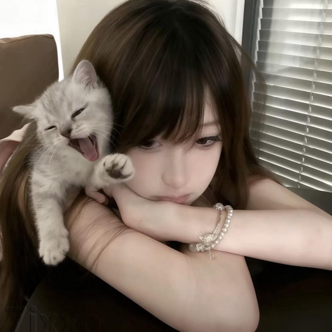 A路易0️⃣0️⃣