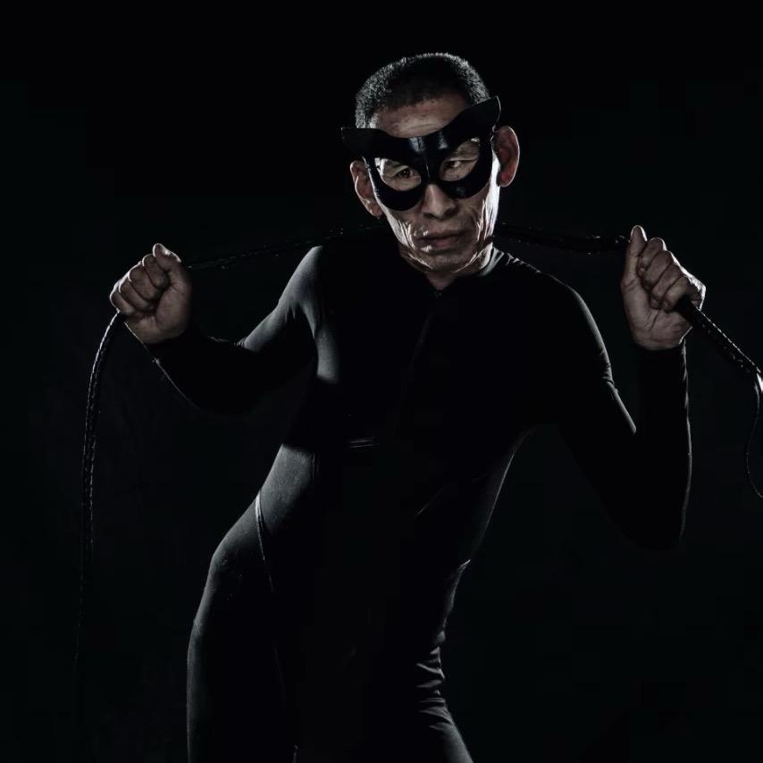 六块能卖的豆腐块💨