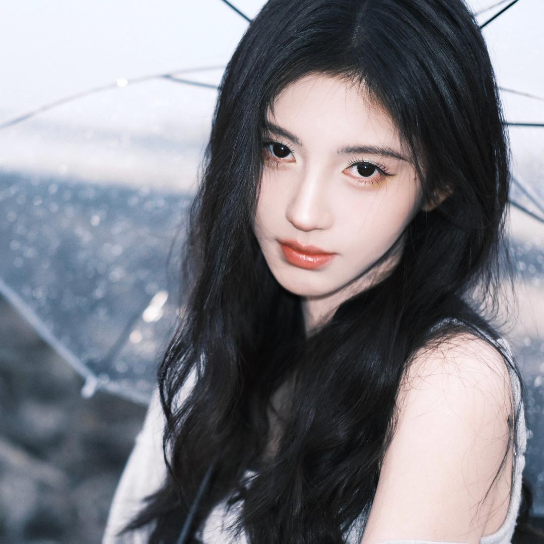 洛婉.🍊