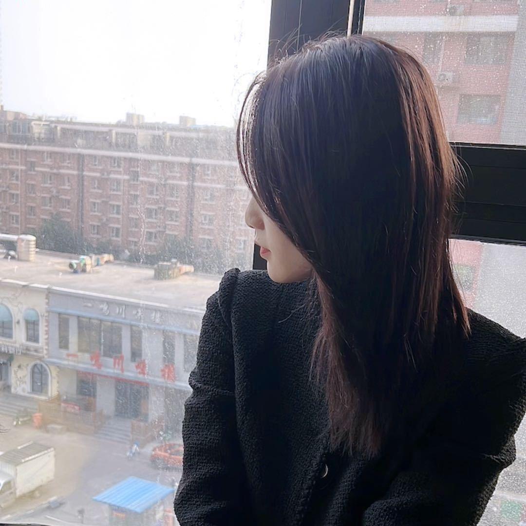 梁女士👠