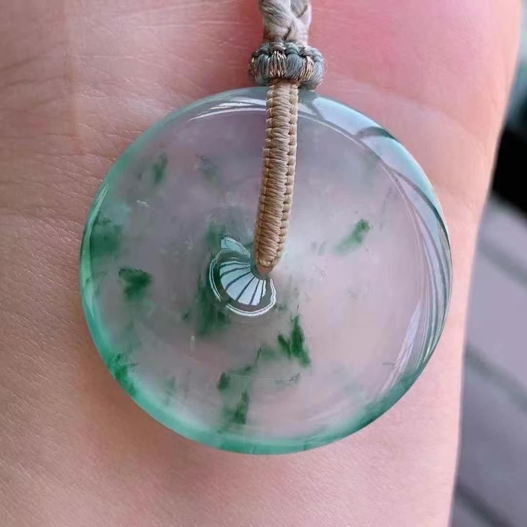 瑞丽瑜润宏珠宝店