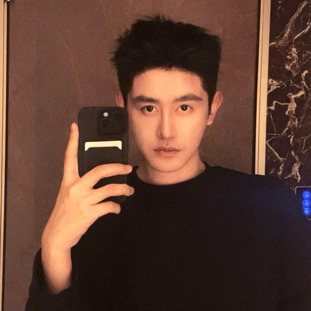 许鑫洋young