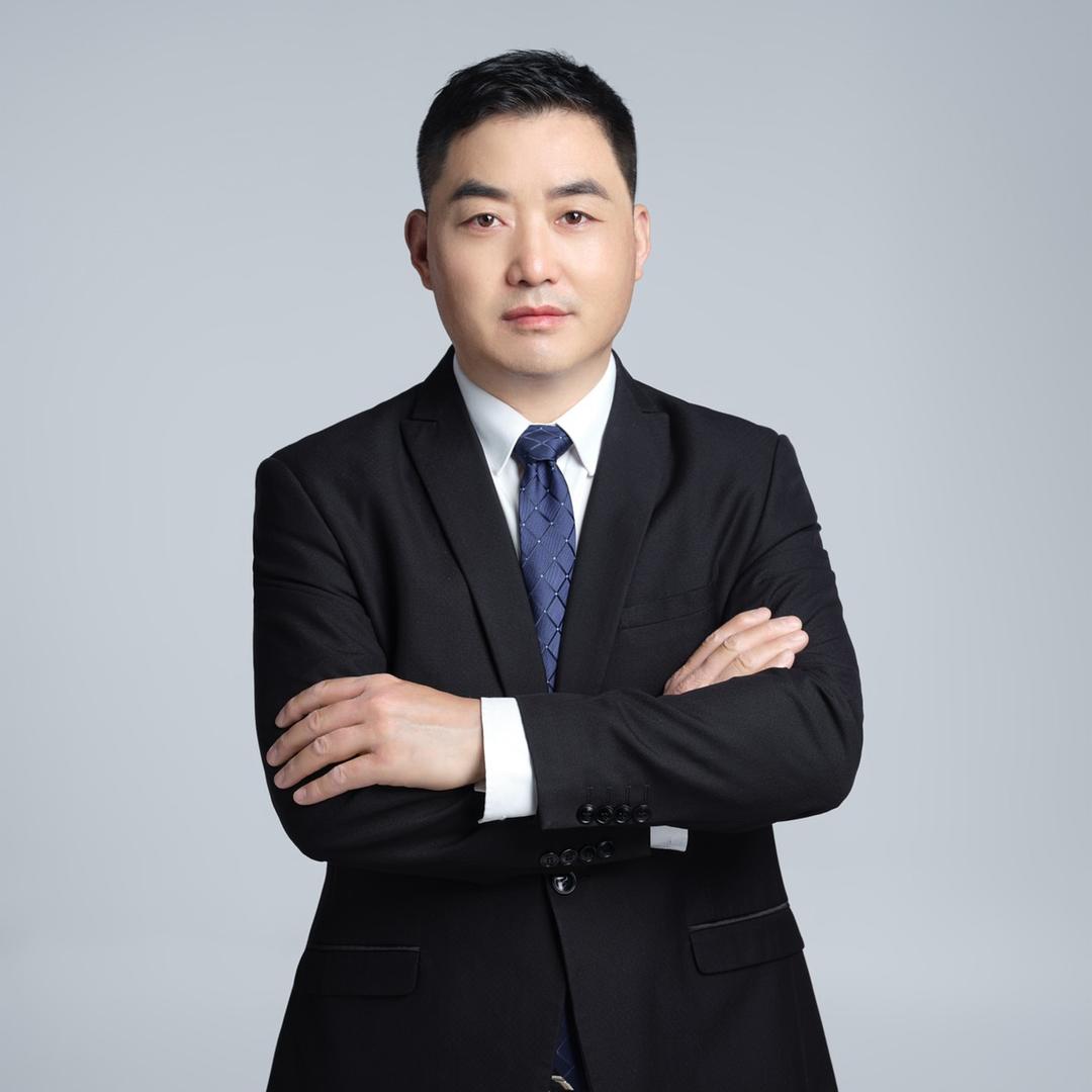 周万成（上海爱友建筑安装工程有限公司)