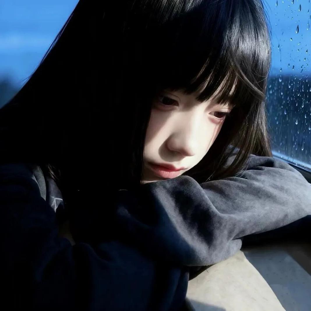 伤心菠萝蜜 ᷄ᯅ•᷅