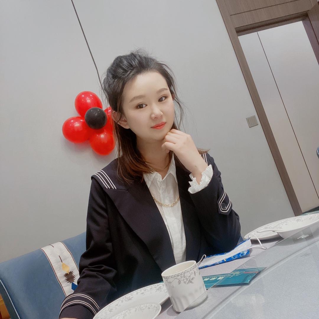 孝义市皇家贵夫人女装～ 青丽