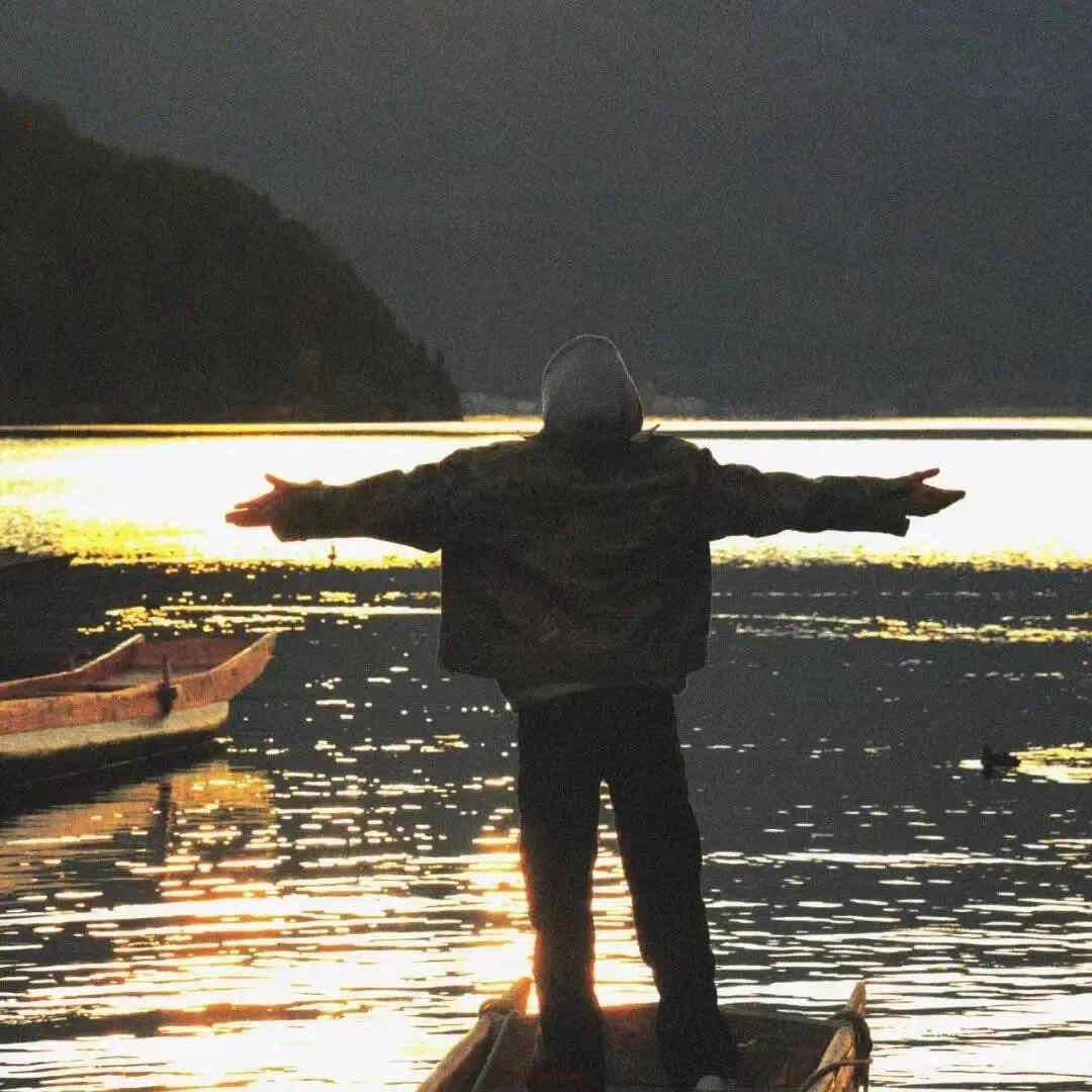 A@除非你是张泰艺