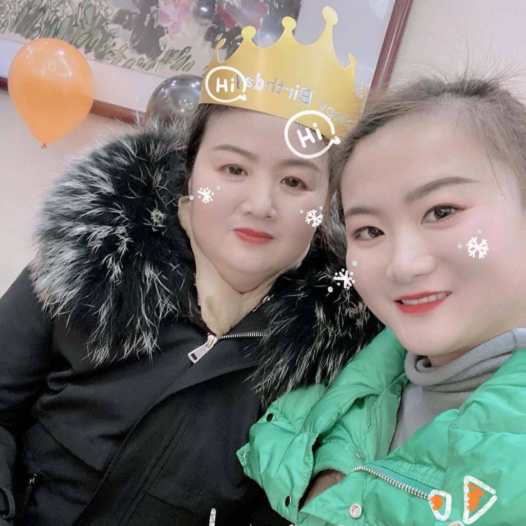 临泉农贸批发市场卖猪肉的秀秀