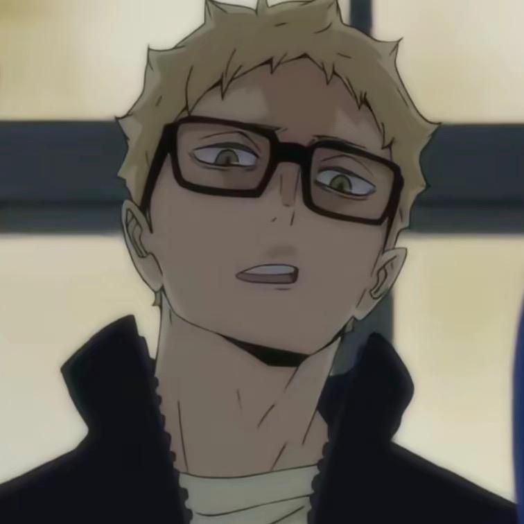 张嘴露牙式惊讶