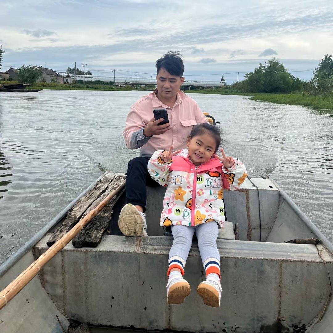 苏州厂房 石膏板吊顶 隔墙格栅方通轻质砖