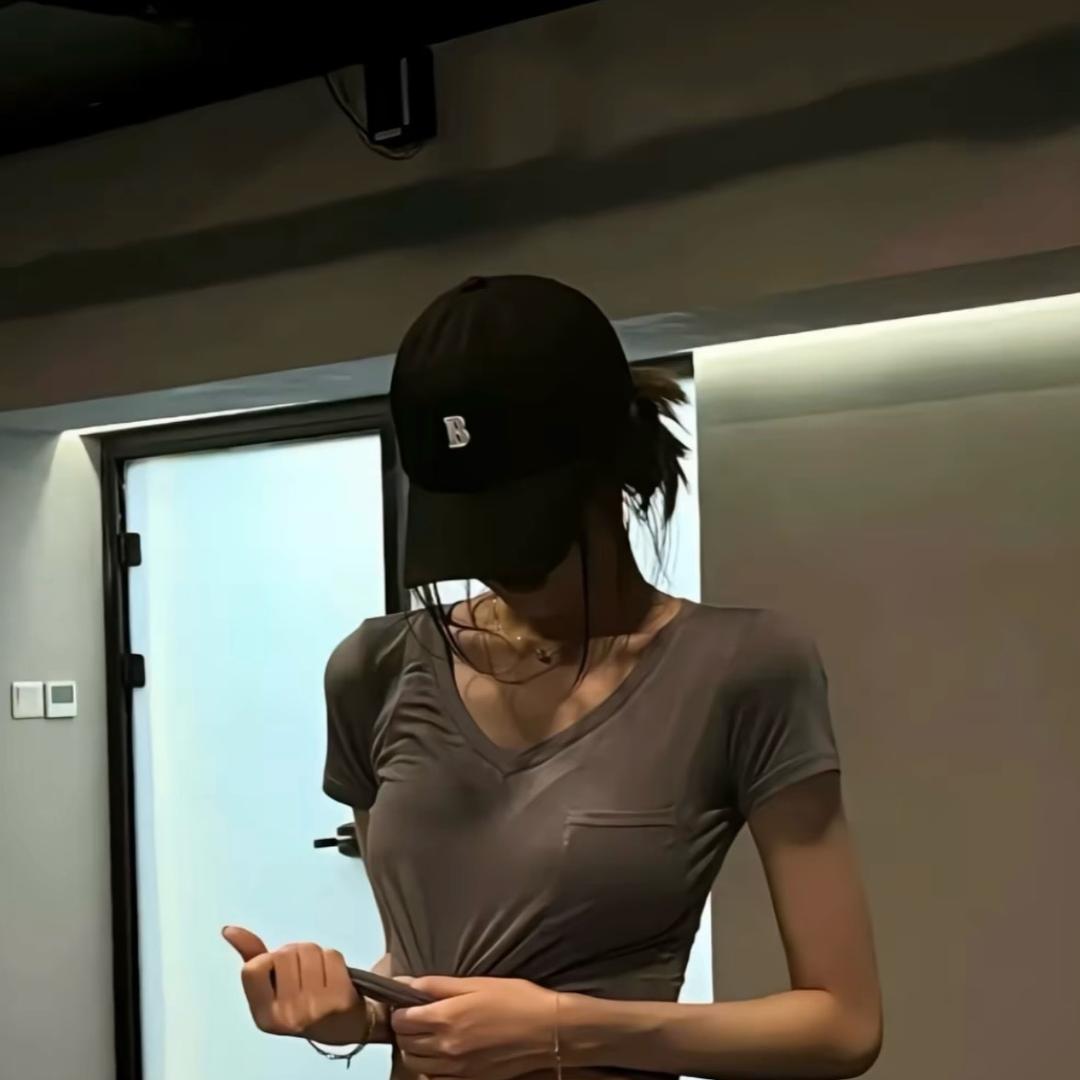 不是山谷