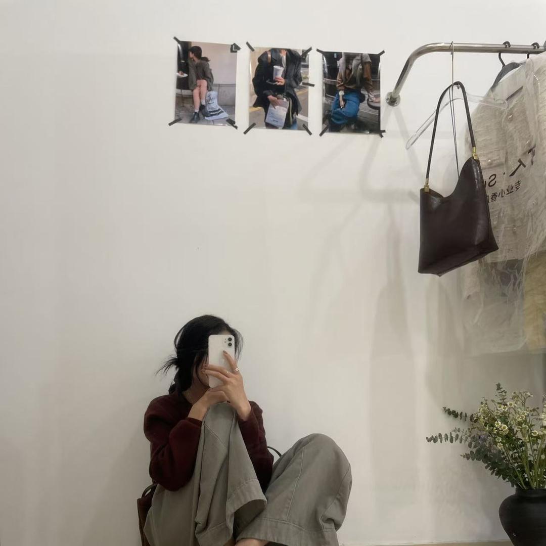 欧韩馆翊同服装直播号