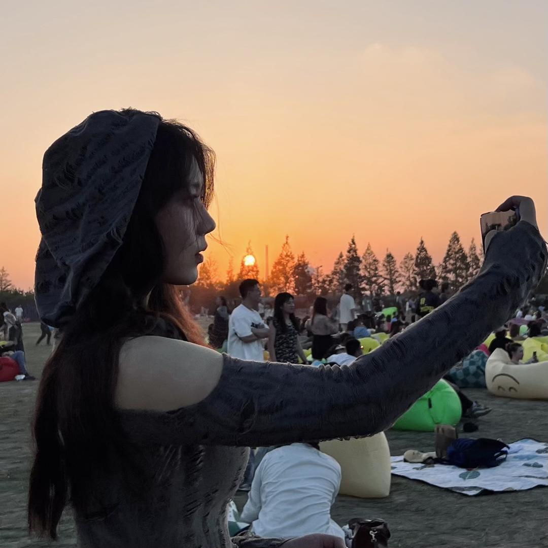 黑色锅巴-