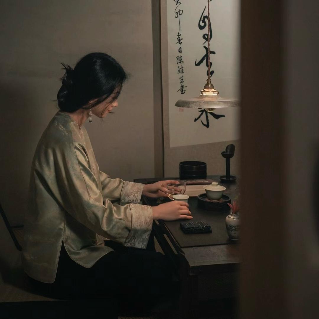 一盏月华