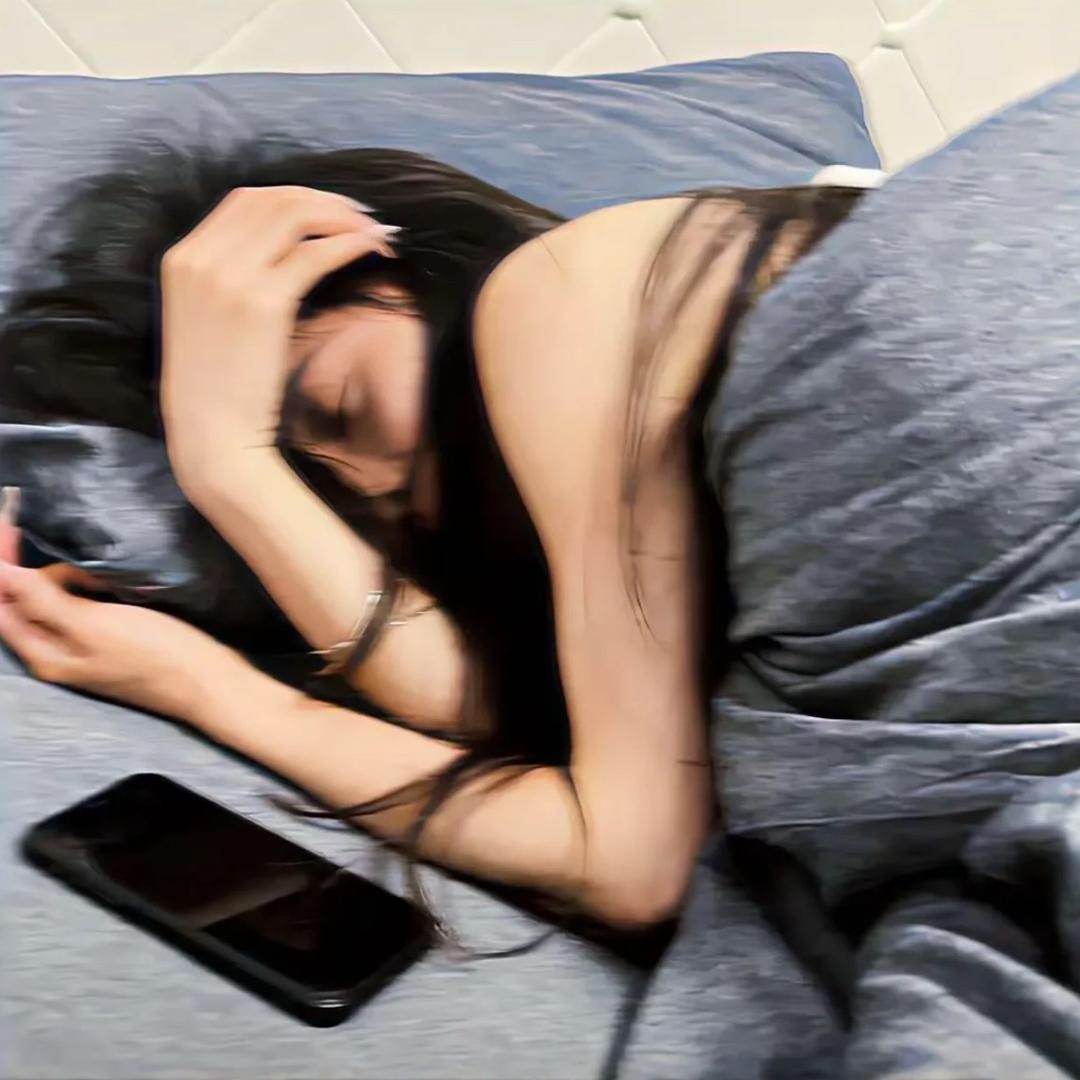 泡芙小姐