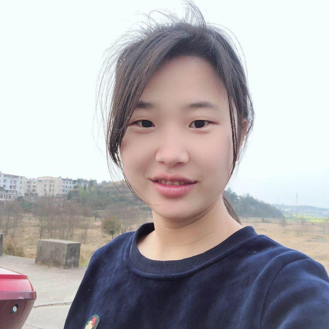 摆摊妹子✨莹莹@抖音