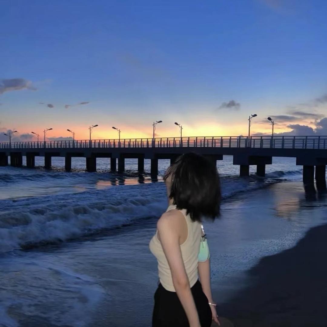 小柒