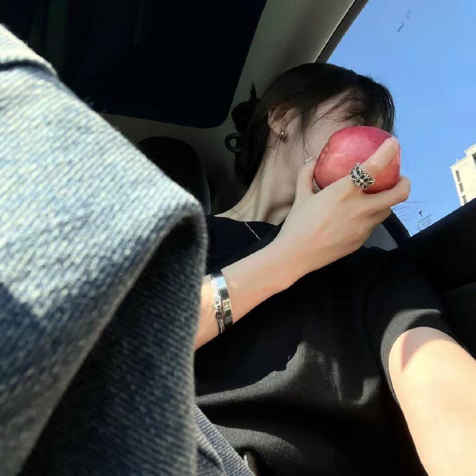 ssstt
