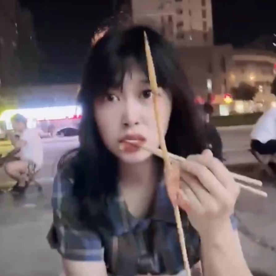 张满月