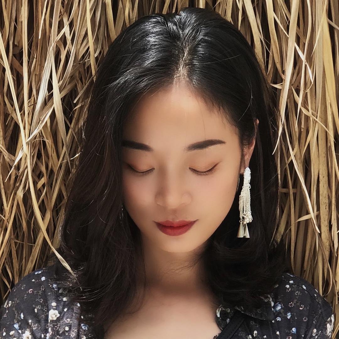 阿坝  龙莉