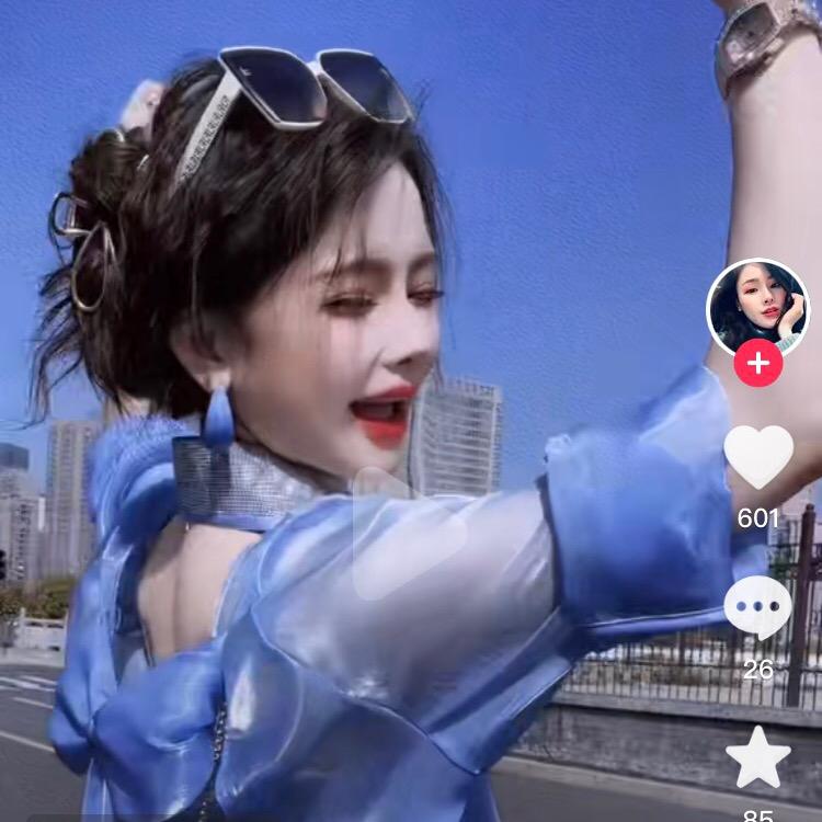 @云姐对口型（有故事的人）