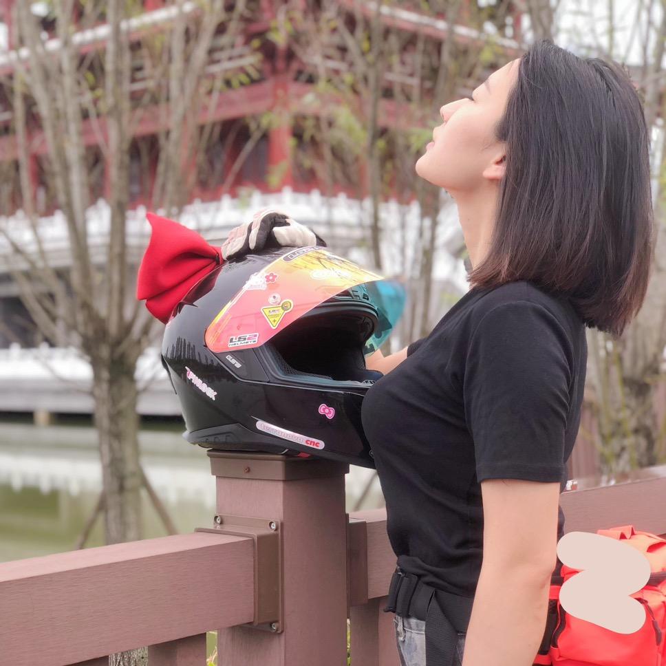 刘心奶黄小姐👱🏻‍♀️