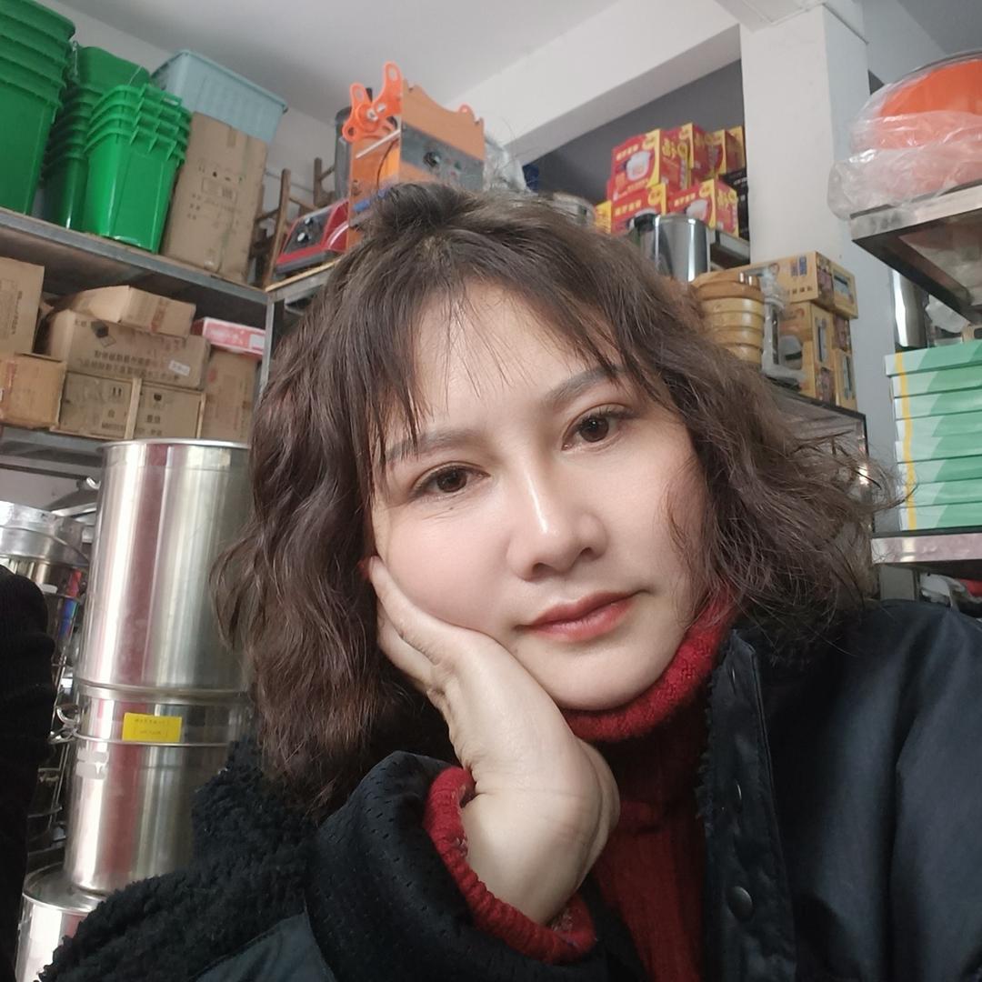 旺隆厨具&鸿宇广告霞姐姐