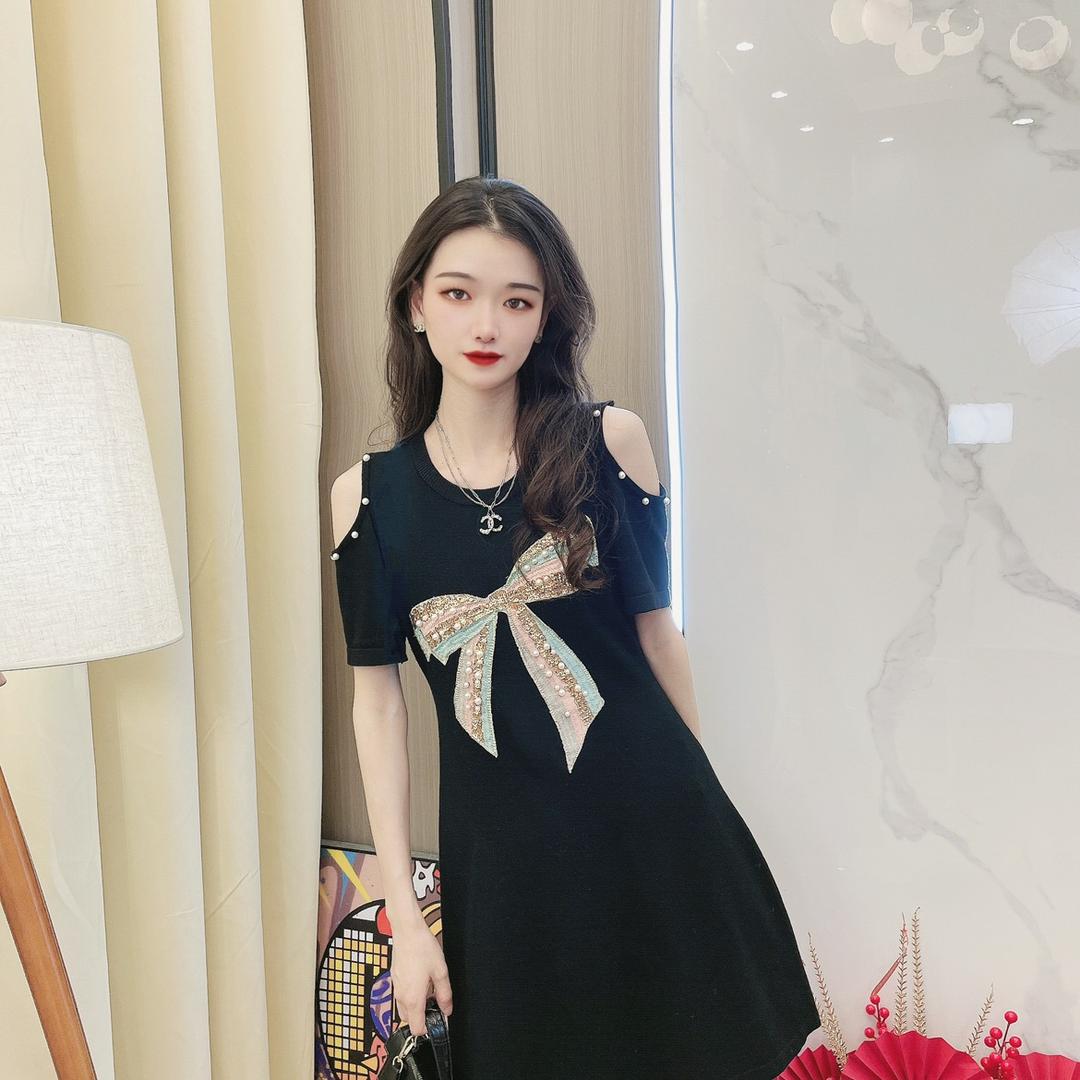 雅思大码女装连衣裙