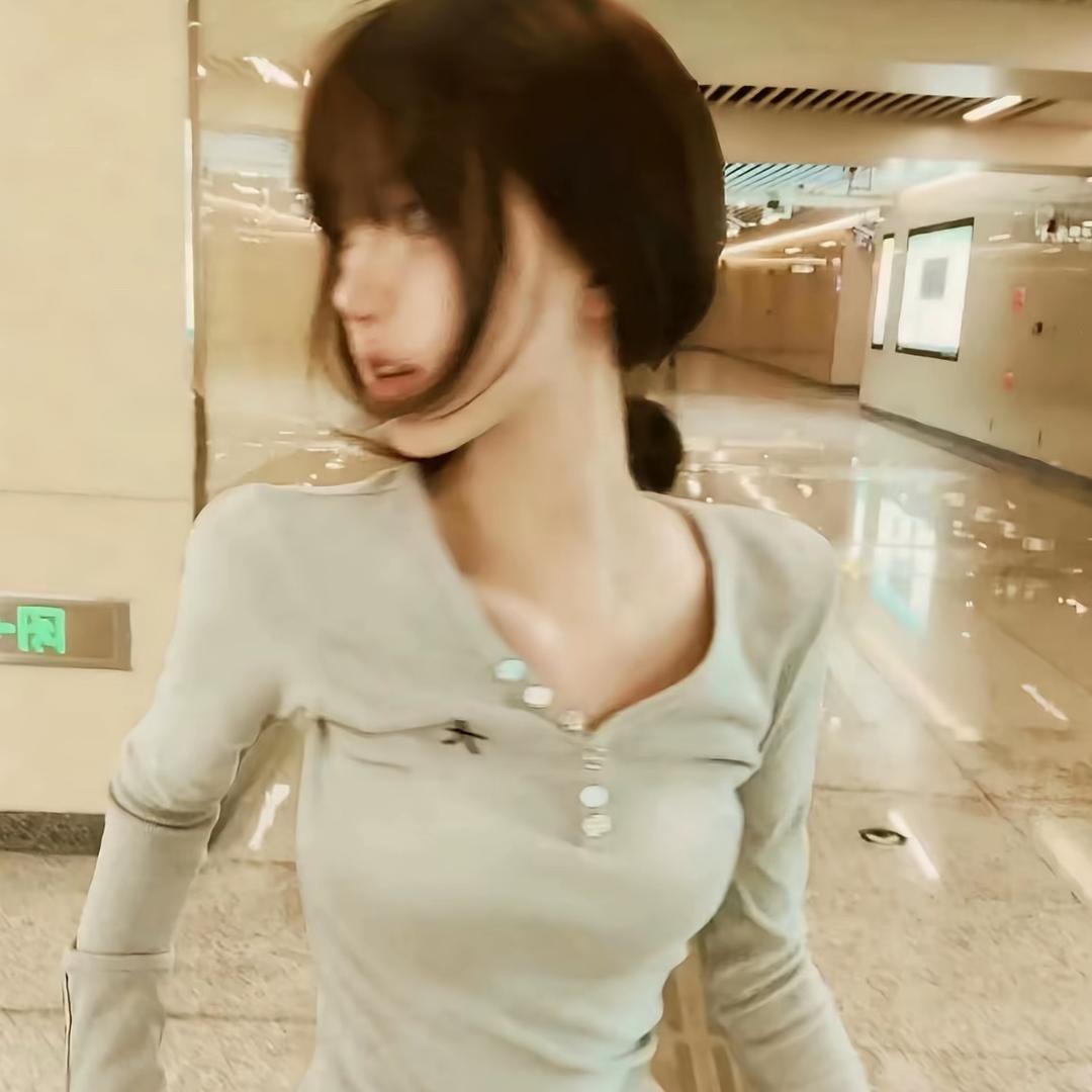 谿蒁.