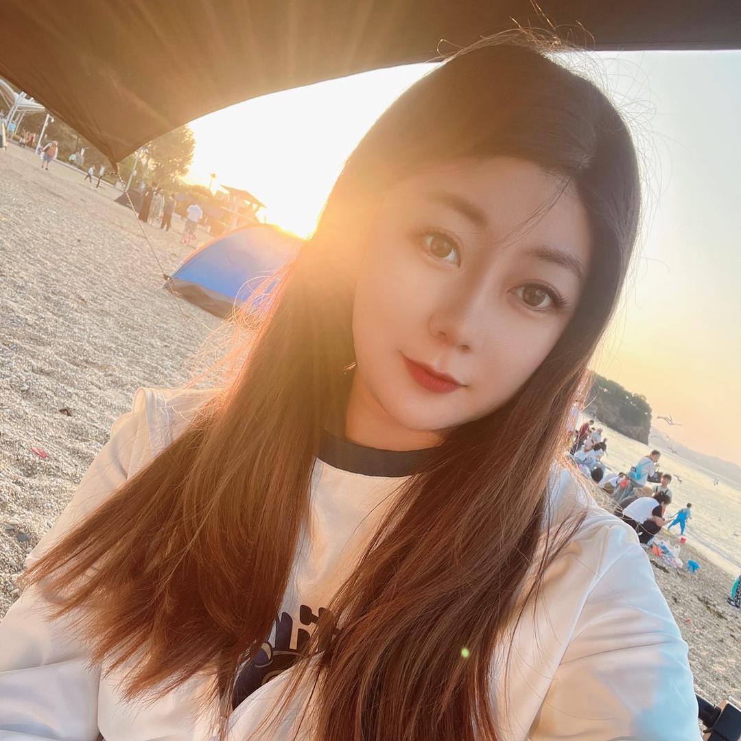 小洋挨打